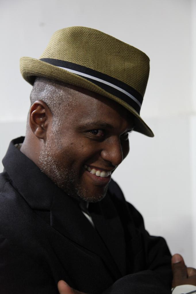 fred-chapeau-bas-new-00.jpg