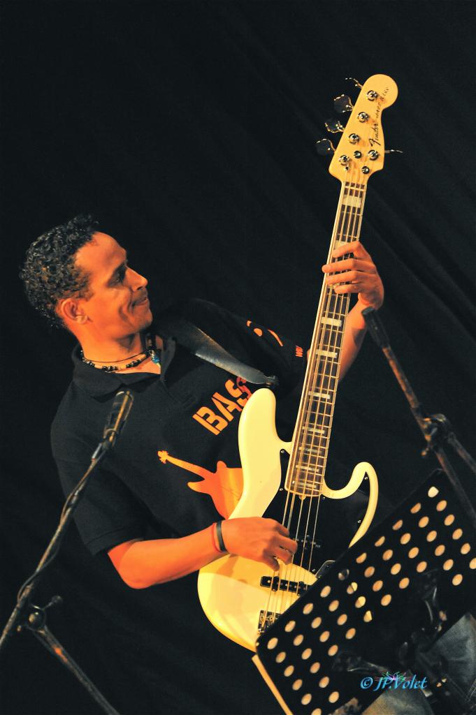willy-jean-par-volet.jpg